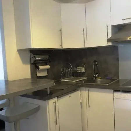 Agreable Renove En Rez De Jardin Avec Parking